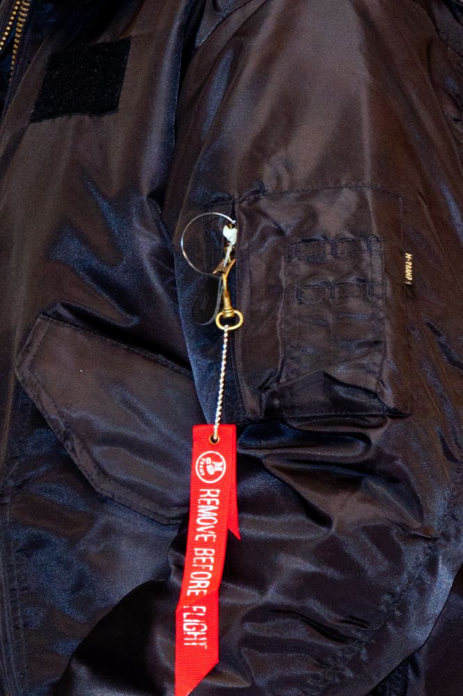 fekete CWU szőrmegalléros férfi kabát Tereptarka.hu army Bomber Dzseki MA1 (MFH) Bajonett Military Shop